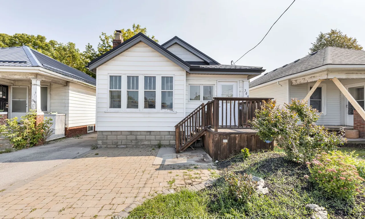 348 Wharncliffe Rd, London, ON N6J 2L8