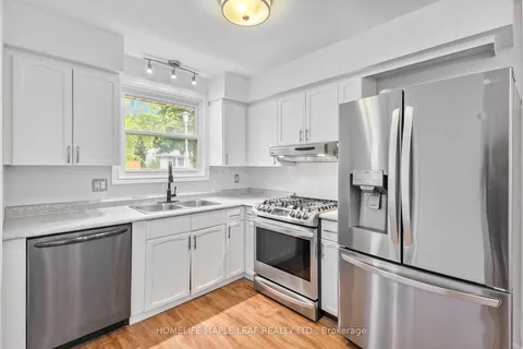 80 Ardsley Rd, London, ON N6G 3W4