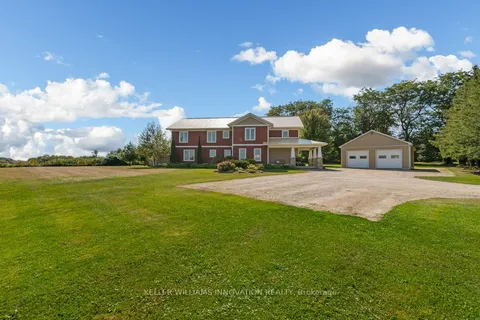 143 West St, North Perth, ON N4W 3G7