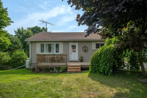 1448 County Road 10, Prince Edward County, ON K0K 1P0