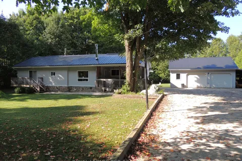 175 Napolean St, Grey Highlands, ON N0C 1E0