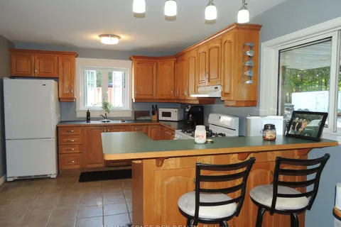 175 Napolean St, Grey Highlands, ON N0C 1E0