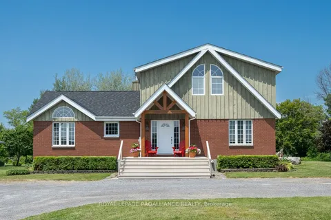 144 County Road 3, Prince Edward County, ON K8N 4Z7