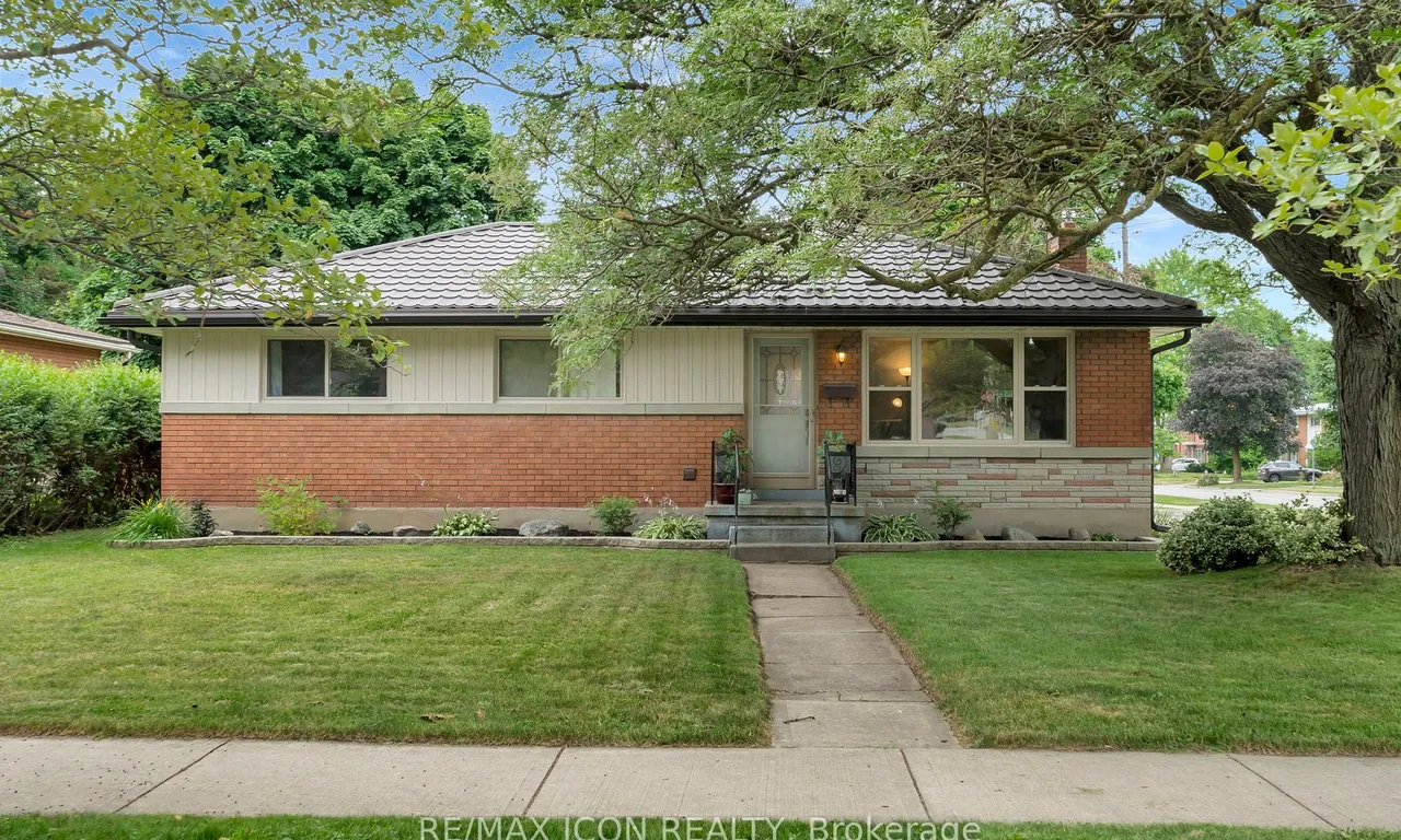 59 Ellis Cres, Waterloo, ON N2J 2B5