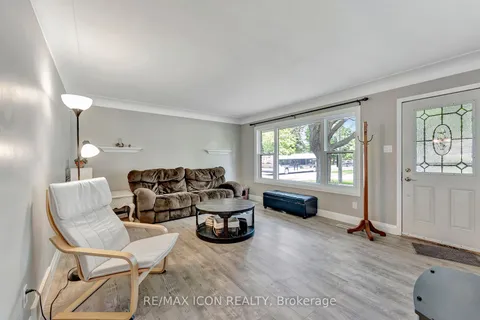 59 Ellis Cres, Waterloo, ON N2J 2B5