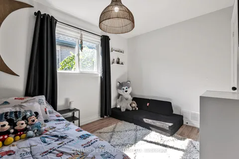 1065 Tillison Ave, Cobourg, ON K9A 5N4