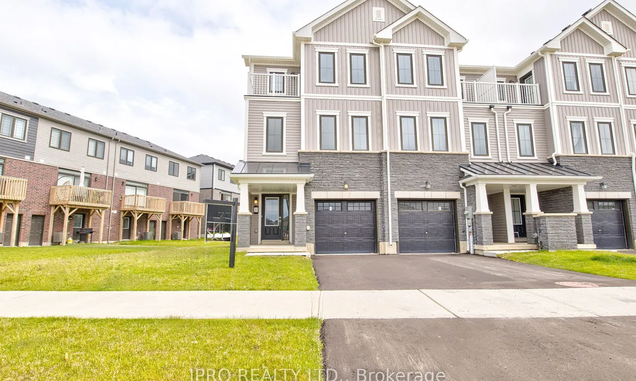 263 Gillespie Dr, Brantford, ON N3T 0W8