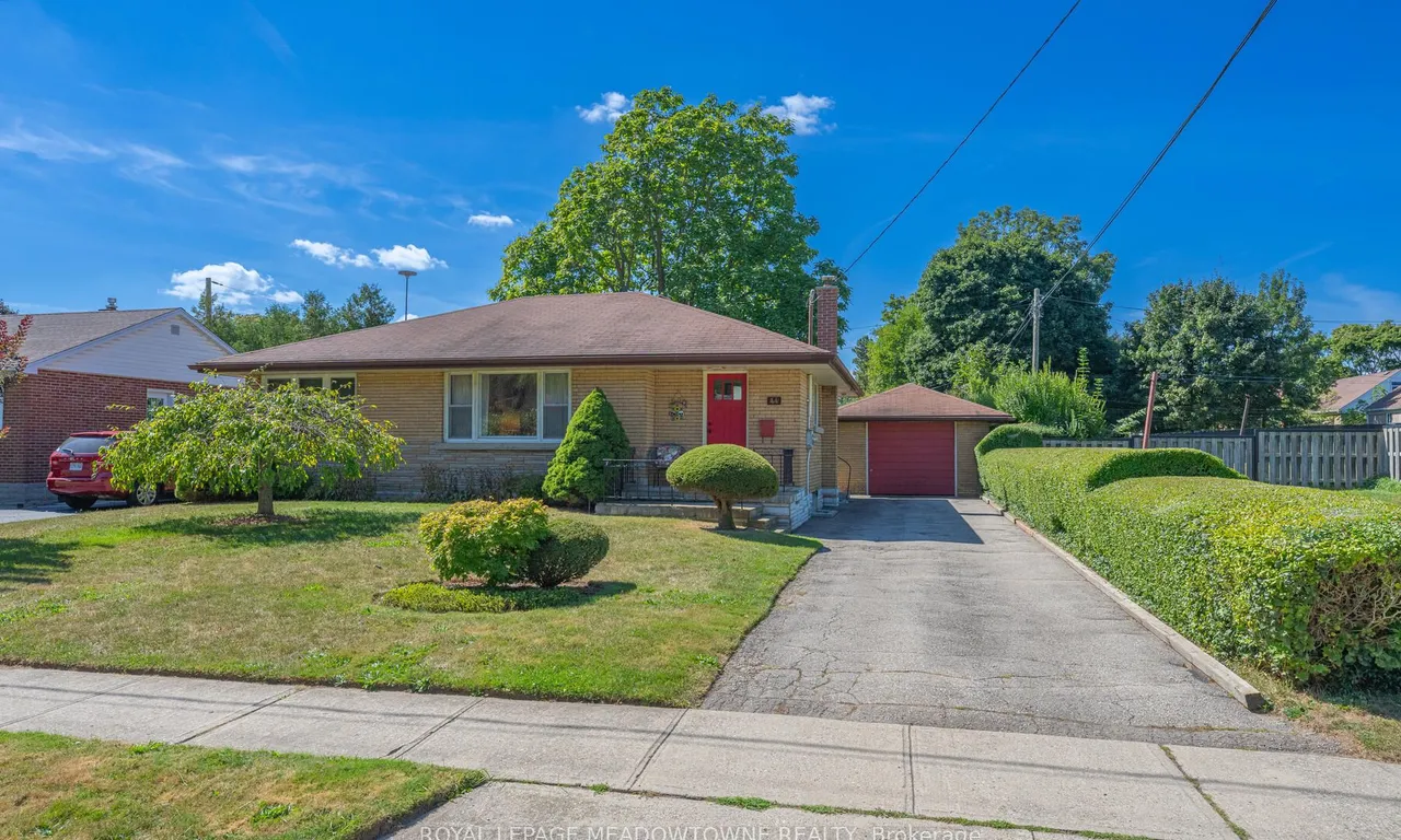 44 Mcdonald Ave, Cambridge, ON N1R 4J1