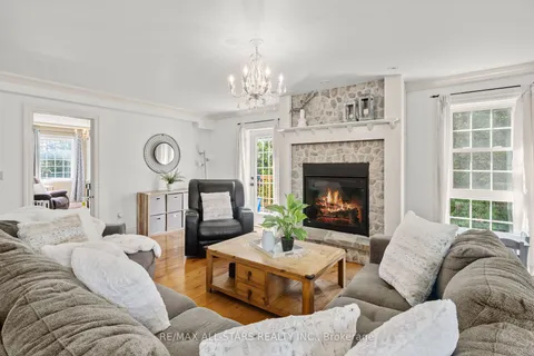 18 Blythe Shore Rd, Kawartha Lakes, ON K0M 1N0