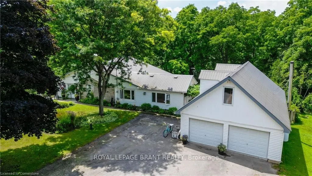 1164 Brantford, North Dumfries, ON N1R 5S6
