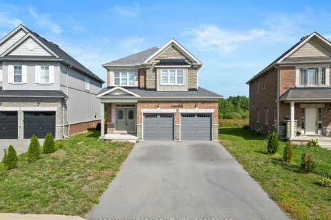 1478 Marina Dr, Fort Erie, ON L2A 0C7