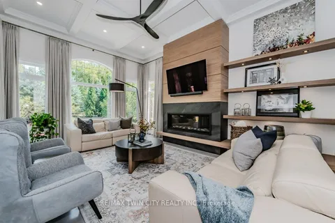 376 RIVER OAK Pl, Waterloo, ON N2K 3N8