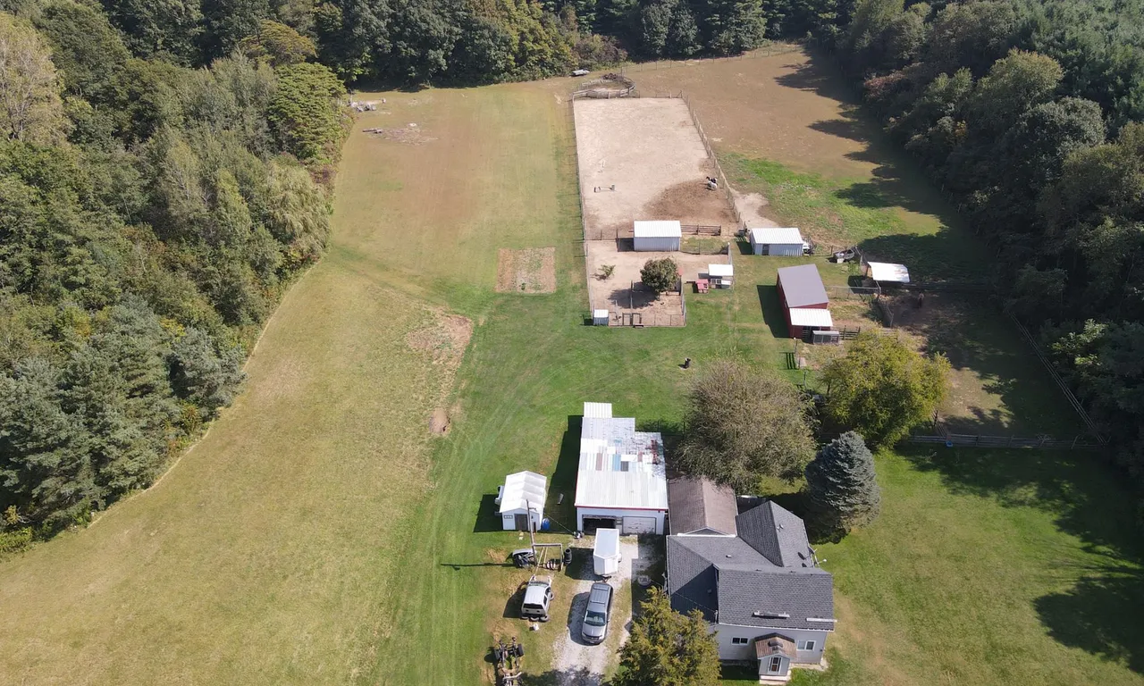 800 1st Concession Rd ENR Rd, Norfolk, ON N0E 1G0