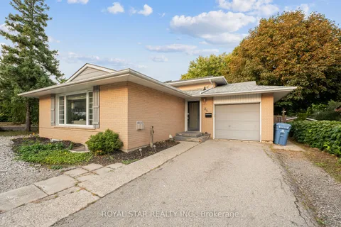 34 Devere Dr, Guelph, ON N1G 2S9