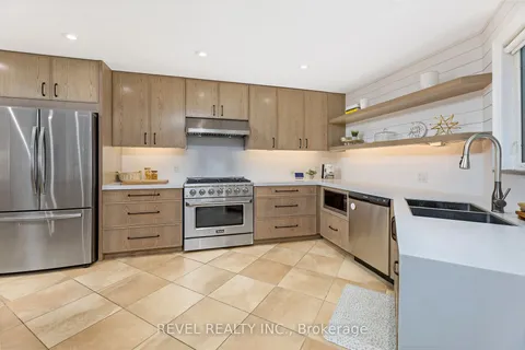 4486 Wellington Road 32 Rd, Puslinch, ON N3C 2V4