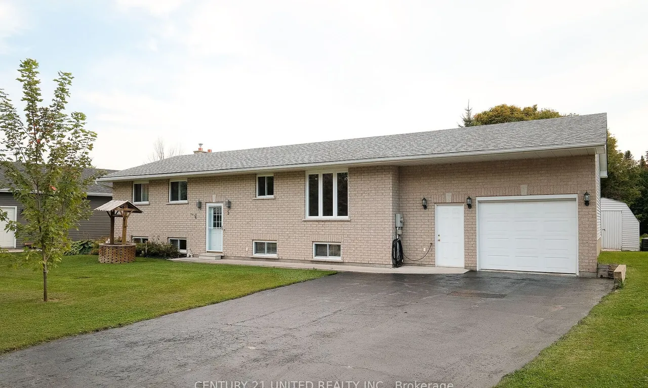 5 Deane St, Kawartha Lakes, ON K0L 2W0
