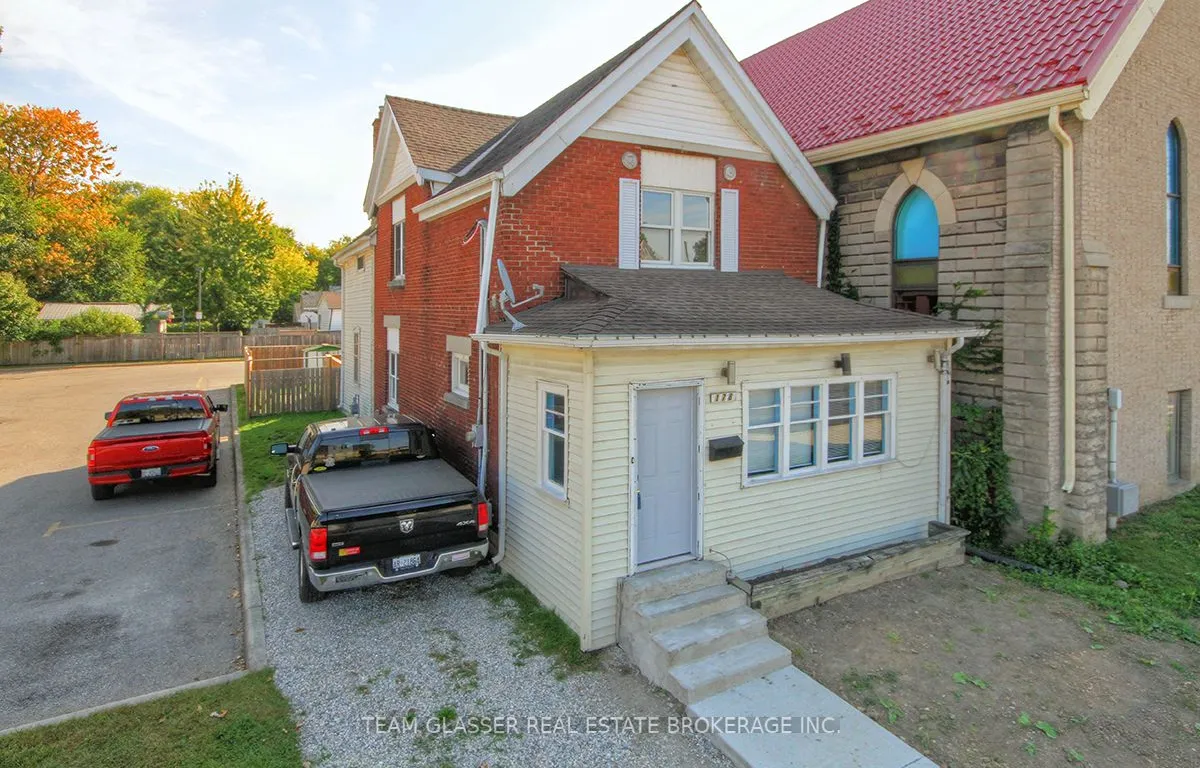 178 WELLINGTON St, London, ON N6B 2L1