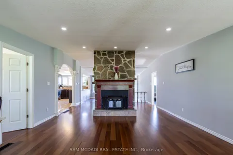 53 Guyatt Road, Hamilton, ON L0R 1C0