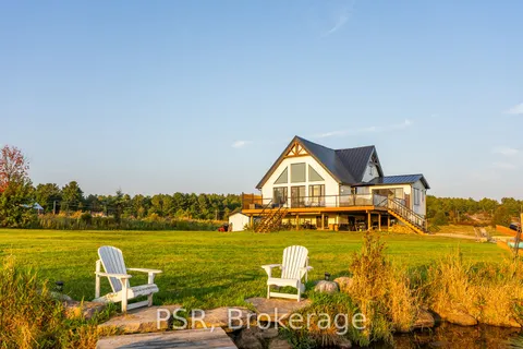 1038 Boyes Bridge Lane, Gravenhurst, ON P1P 1R5
