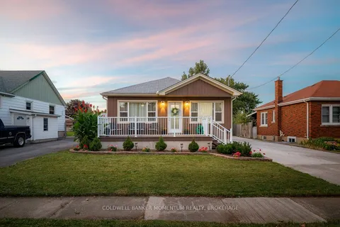 22 Rose Ave, Thorold, ON L2V 3C4