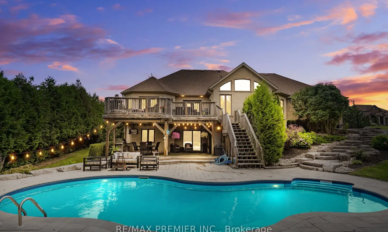 34 Headwaters Lane, Mono, ON L9W 5K3