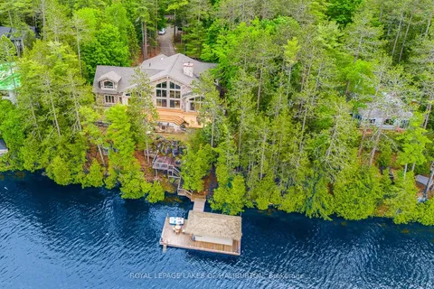 1827 Crystal Lake Rd, Galway-Cavendish and Harvey, ON K0M 2A0