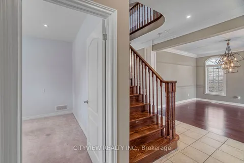 1348 Baseline Rd, Hamilton, ON L8E 0E4