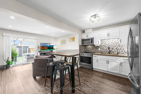 290 Severn Dr, Guelph, ON N1E 0E9