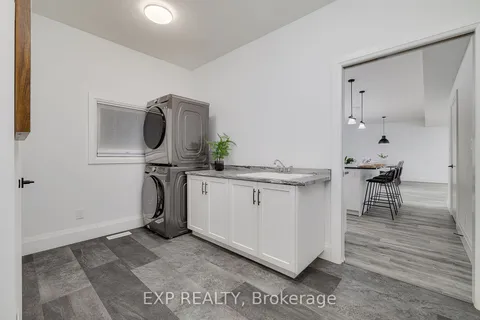144 Pugh St, Perth East, ON N0K 1M0