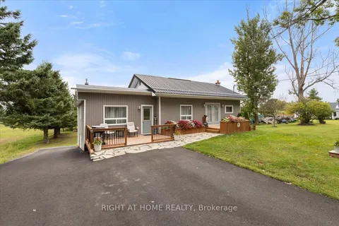 13 Zion Rd, Quinte West, ON K0K 2C0