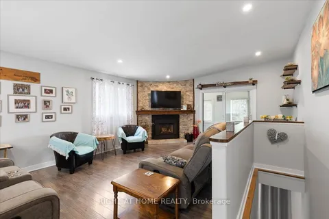 13 Zion Rd, Quinte West, ON K0K 2C0