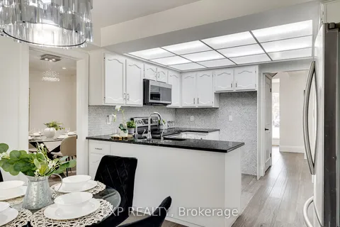 173 Woodbend Cres, Waterloo, ON N2T 1G9