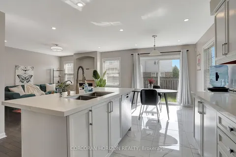 4 Nancroft Cres, Cambridge, ON N1T 2H2