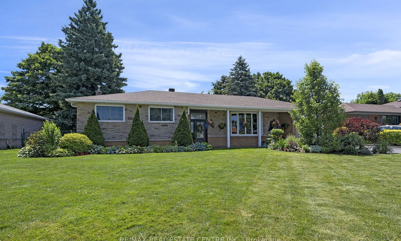 27 Millwood Rd, Erin, ON N0B 1T0