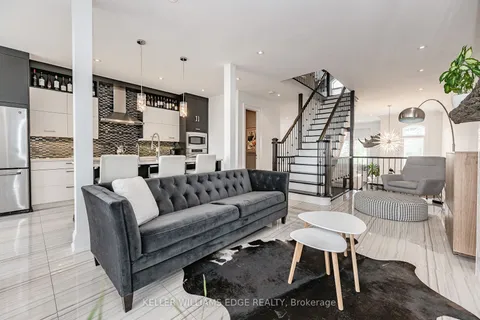 1083 Beach Blvd, Hamilton, ON L8H 6Z9