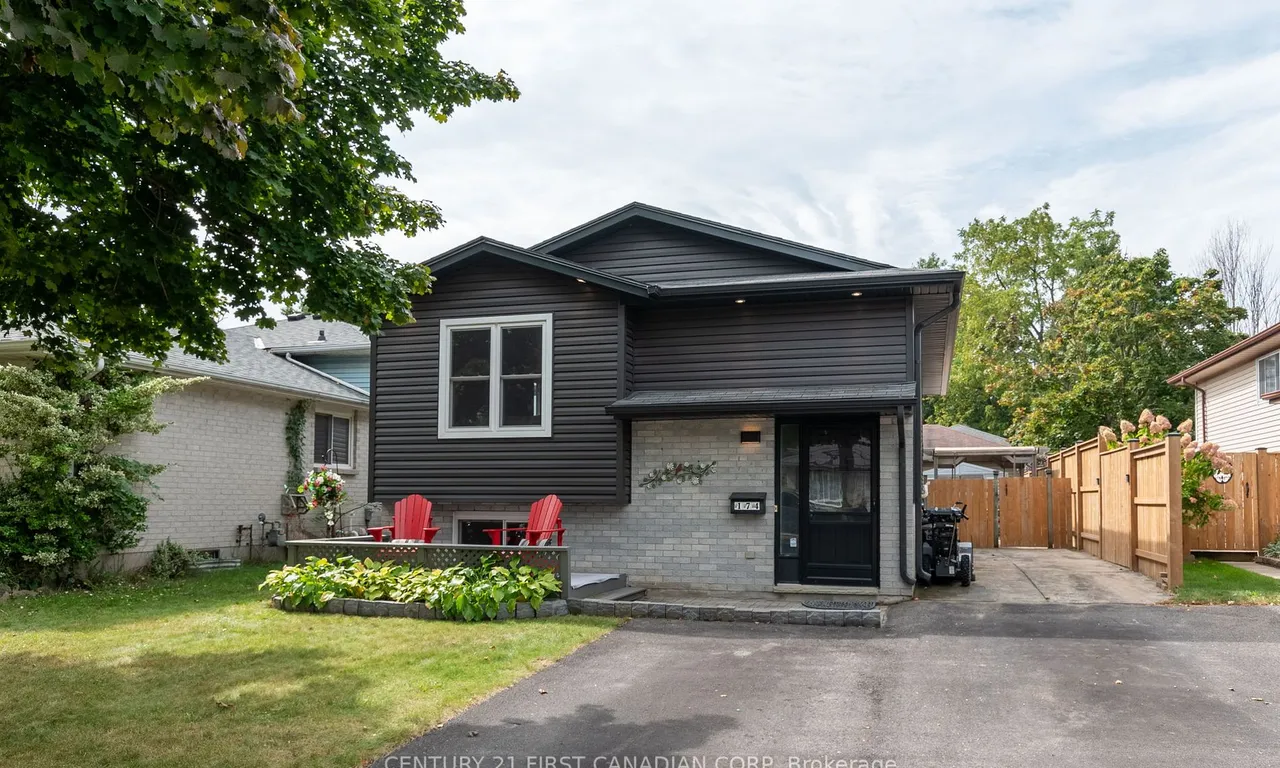 174 Portsmouth Cres, London, ON N5V 4C8