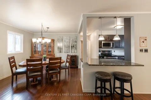 174 Portsmouth Cres, London, ON N5V 4C8