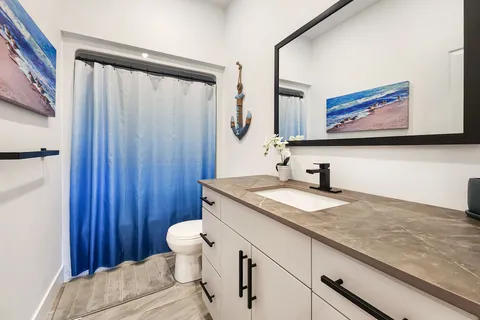 138 Sunset Boulevard, Georgian Bluffs, ON N0H 2T0