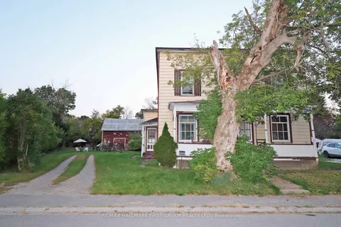 421-423 Minnie Ave, Tweed, ON K0K 3J0