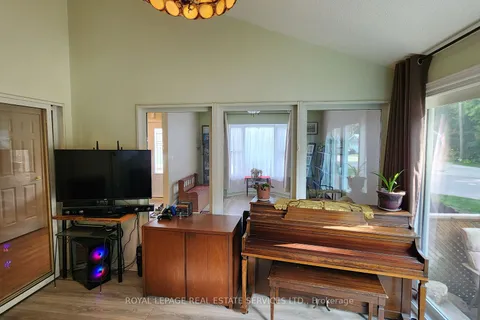 26 SERES Dr, Tillsonburg, ON N4G 5G1