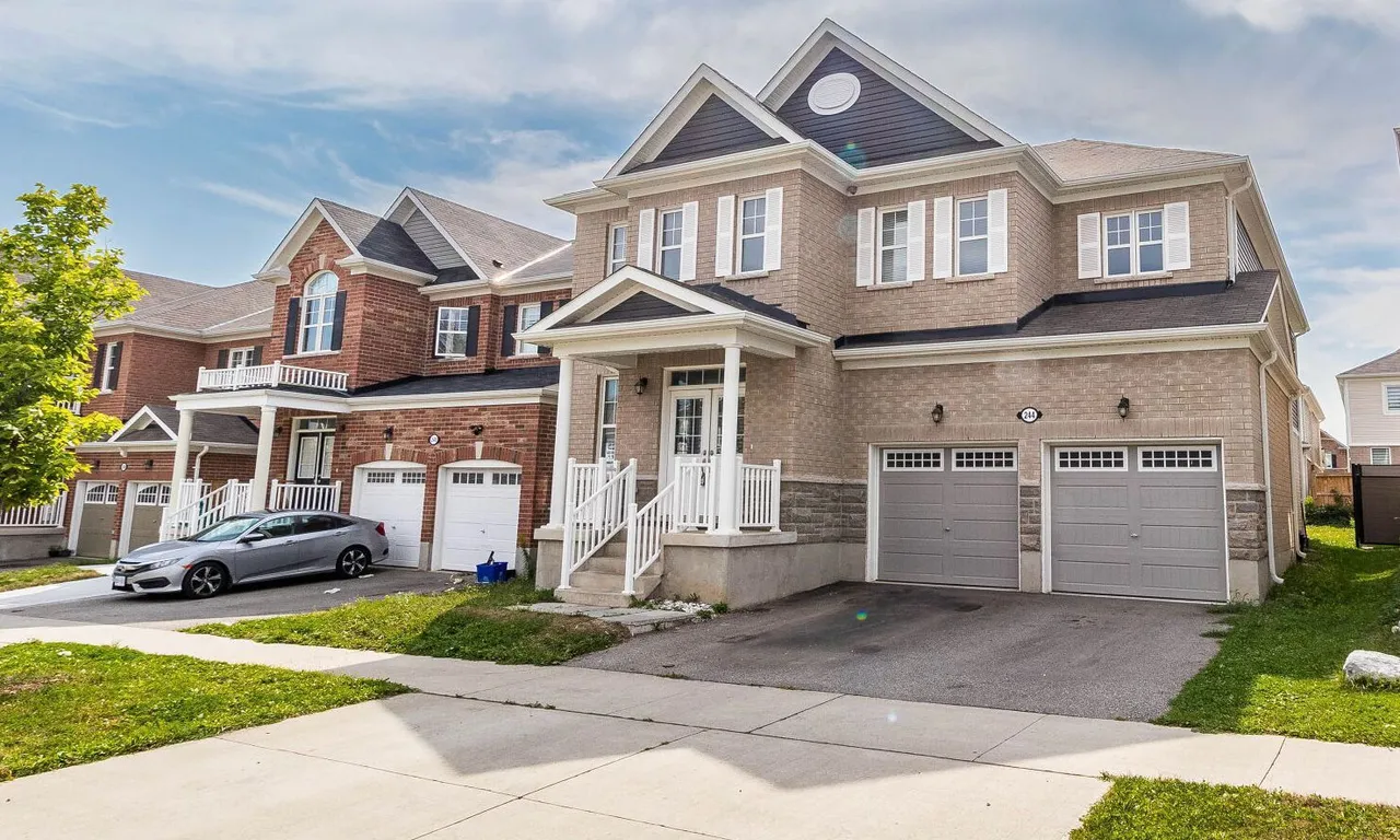 244 Ridge Rd, Cambridge, ON N3E 0C2