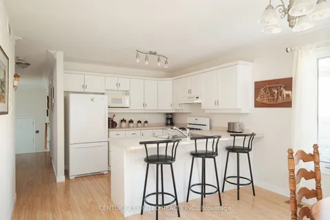 1538 Ireland Dr, Peterborough, ON K9K 2T2