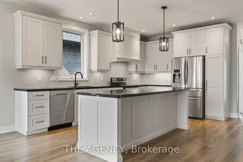 30 Hare St, Norfolk, ON N0E 1Y0