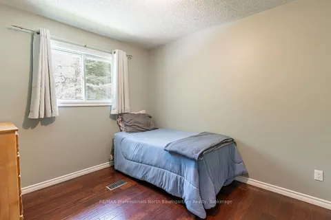 1615 Hunter Creek Rd, Minden Hills, ON K0M 2K0