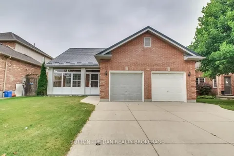 1185 THORNLEY St, London, ON N6K 4V5