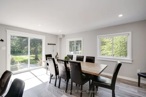 1258 Dwight Beach Rd, Lake of Bays, ON P0A 1H0