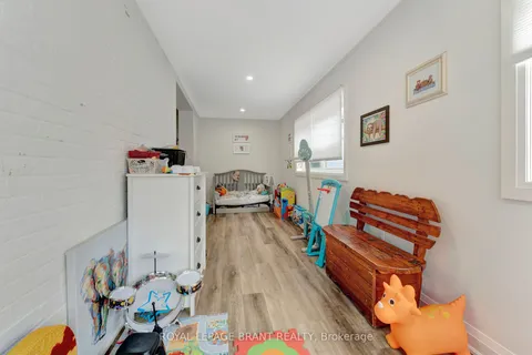 157 Terrace Hill Street, Brantford, ON N3R 1G5