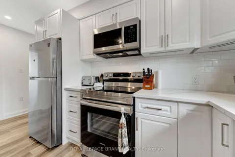 157 Terrace Hill Street, Brantford, ON N3R 1G5