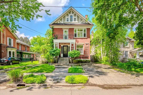 19 Liverpool St, Guelph, ON N1H 2K8