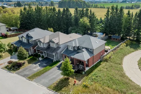 21 Melody Lane, East Luther Grand Valley, ON L9W 5Y6